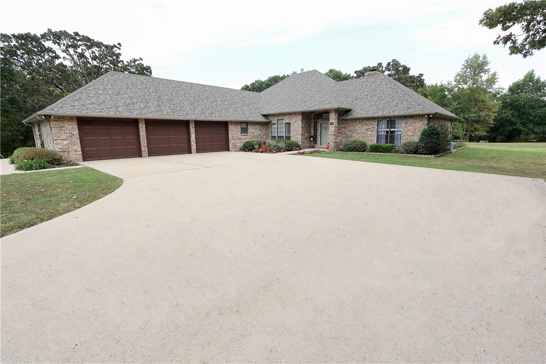 321 NW Highfill Ridge Road