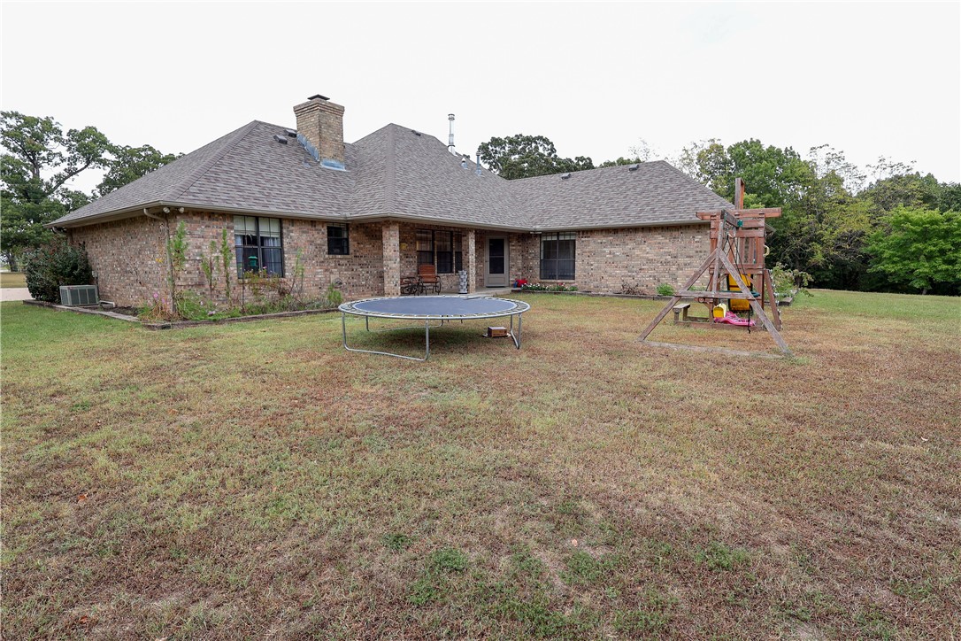 321 NW Highfill Ridge Road