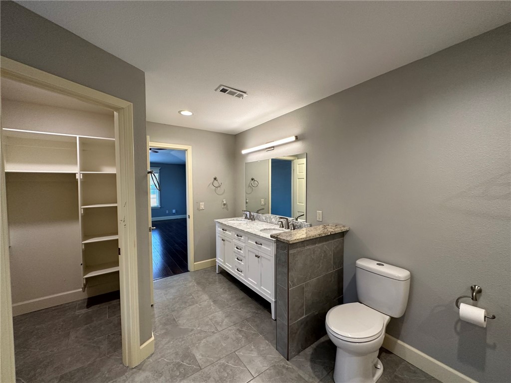 4855 SW Regional Airport Boulevard