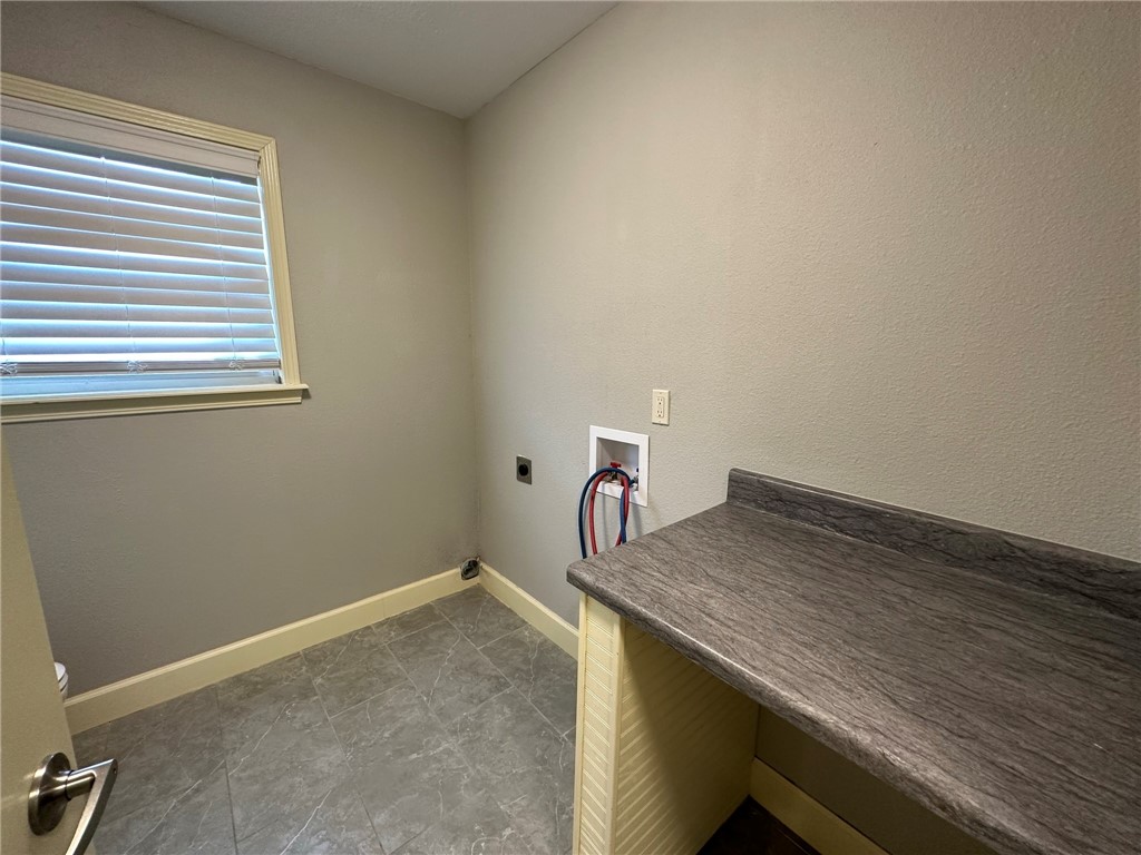 4855 SW Regional Airport Boulevard