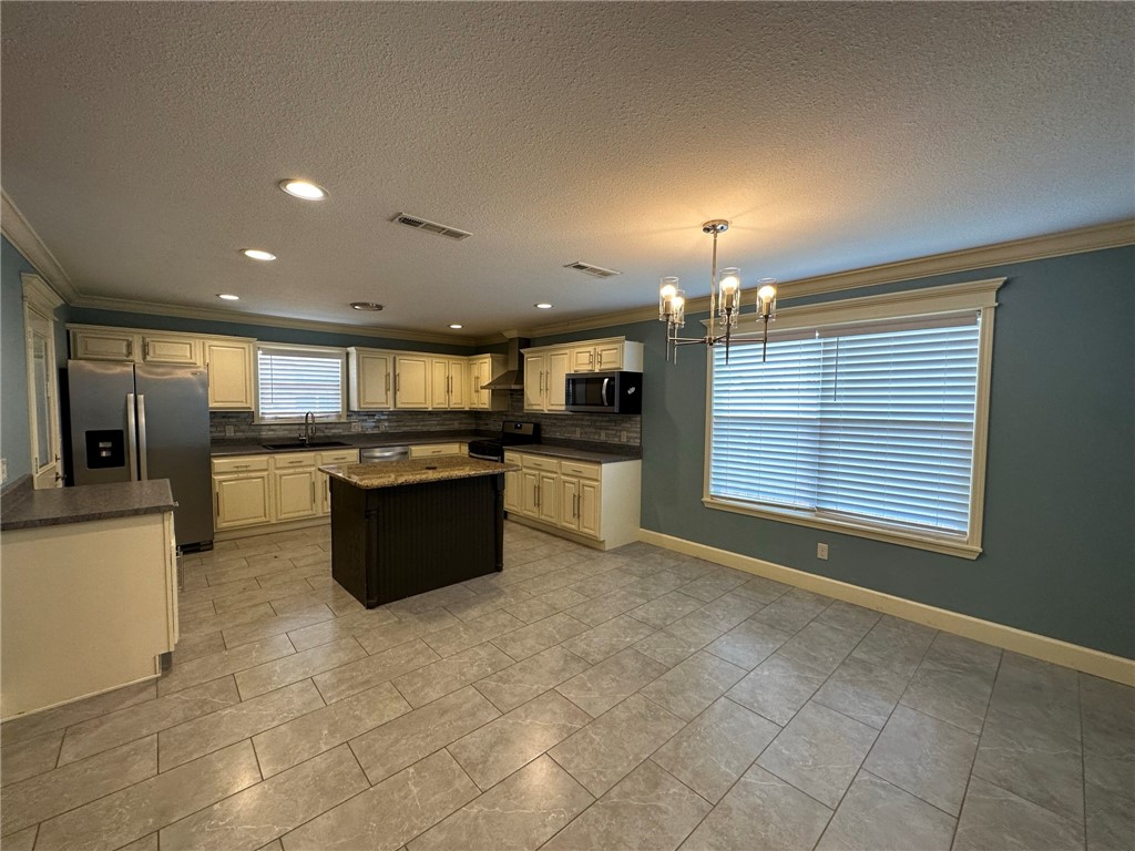 4855 SW Regional Airport Boulevard