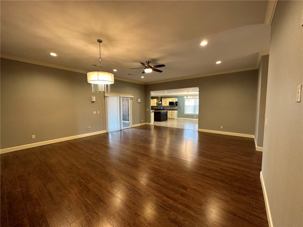 4855 SW Regional Airport Boulevard