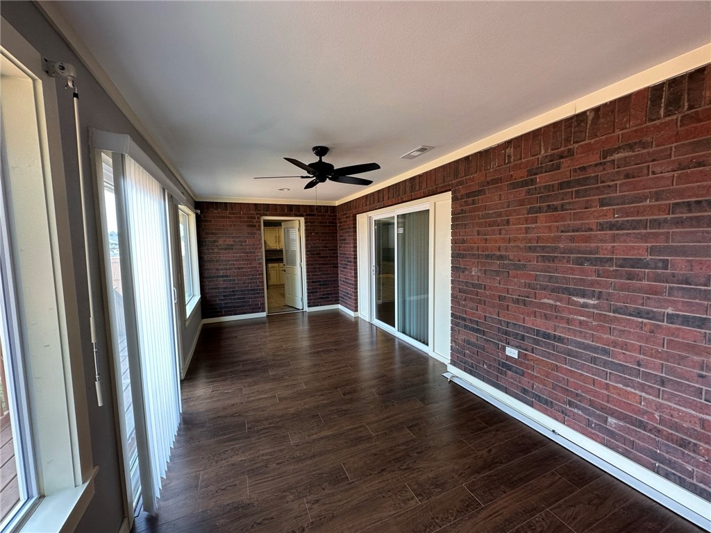 4855 SW Regional Airport Boulevard