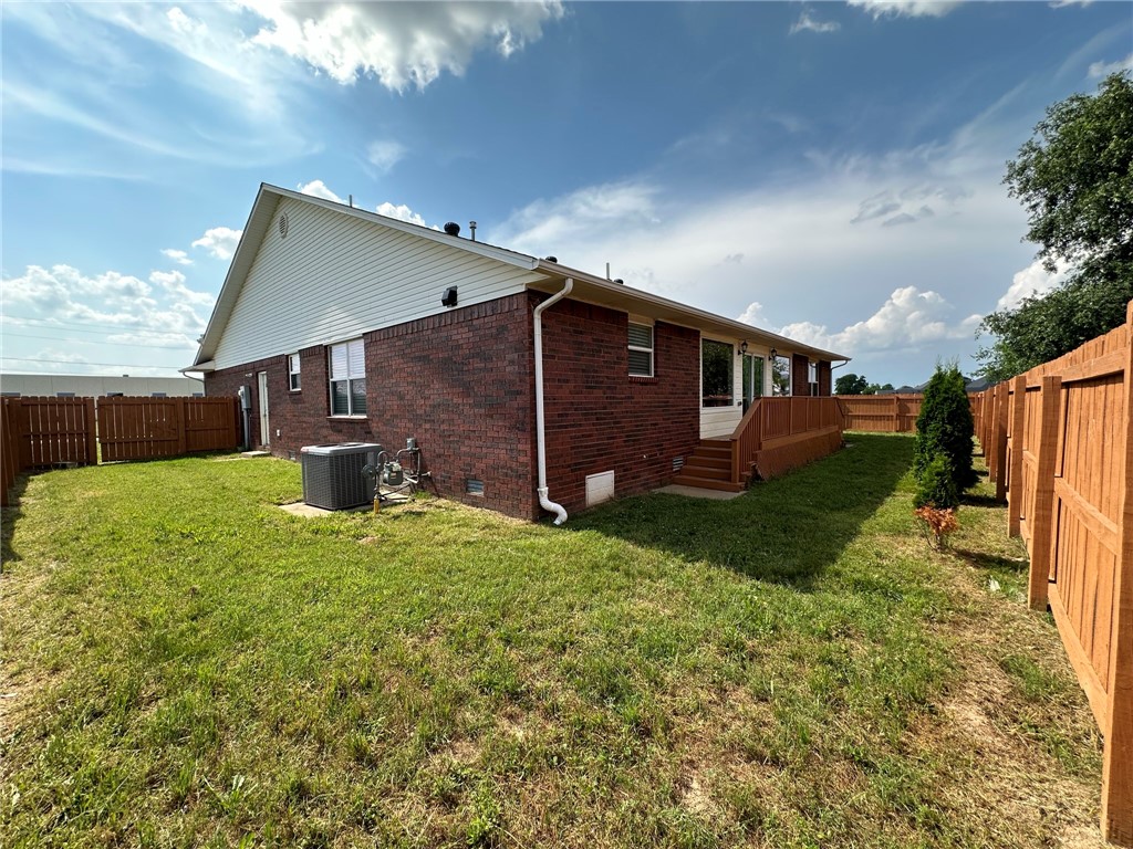 4855 SW Regional Airport Boulevard