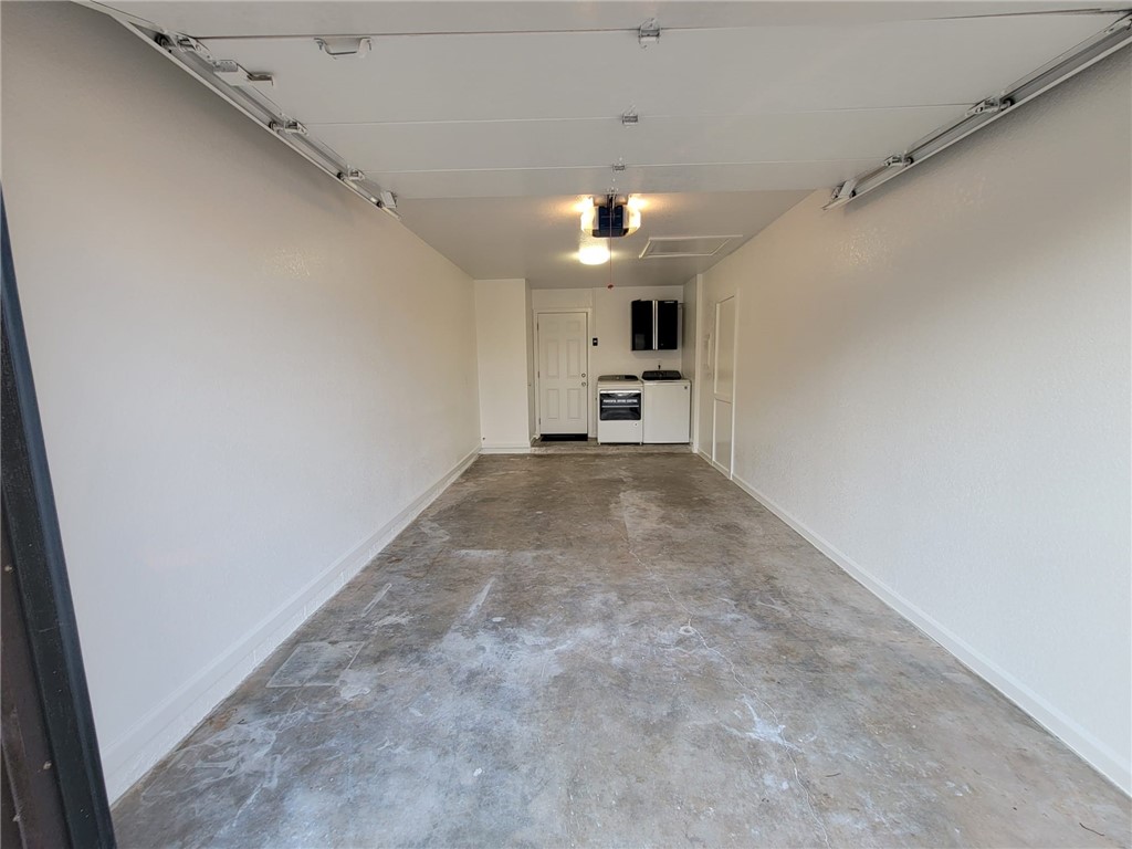 1125 W Persimmon Street B