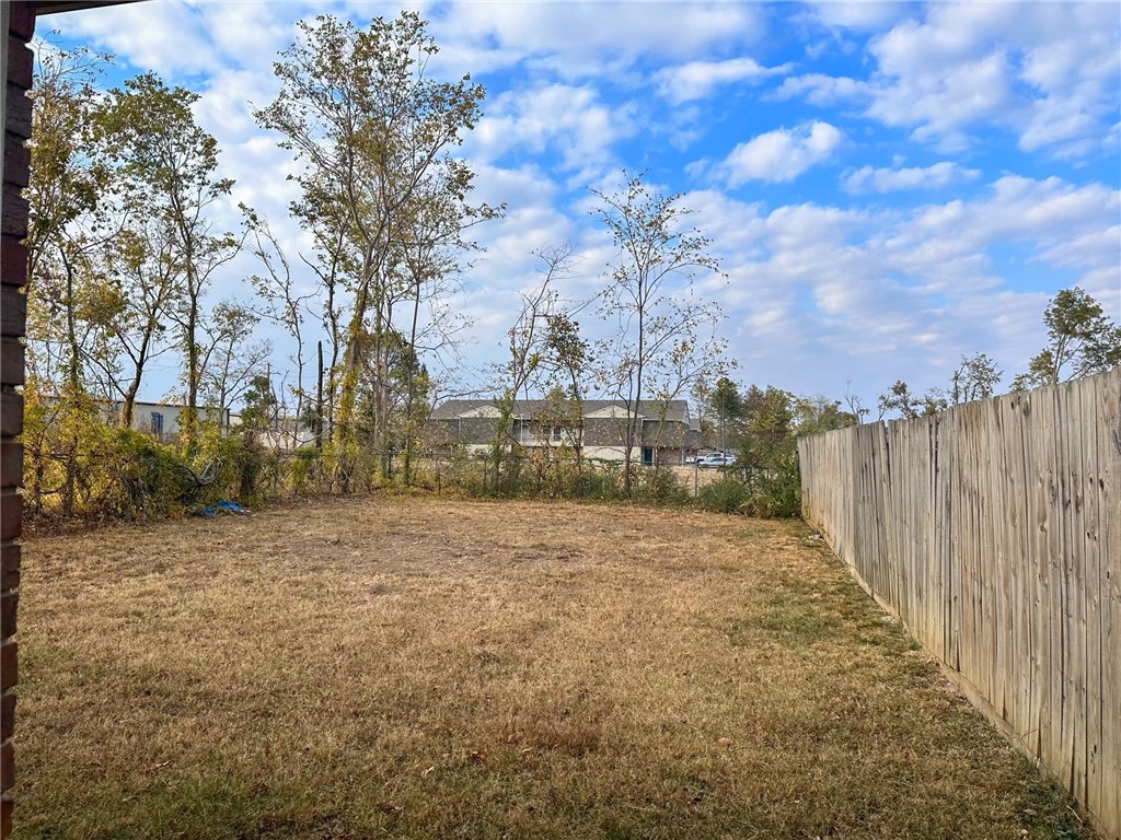 1125 W Persimmon Street B