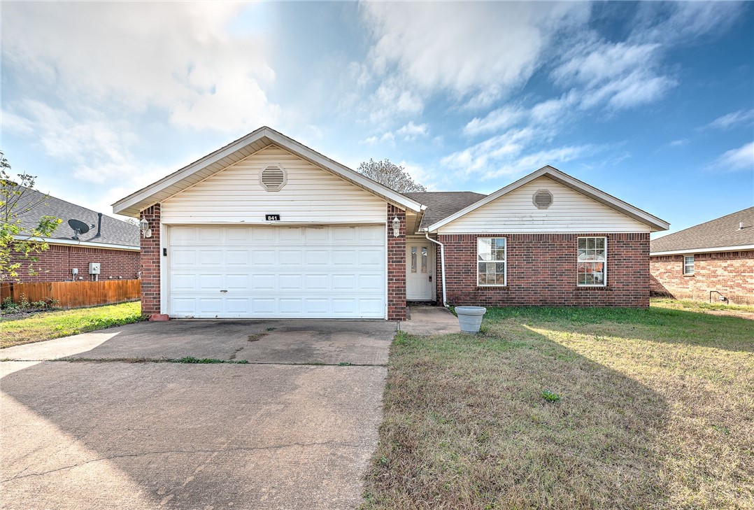 841 Bliss Street