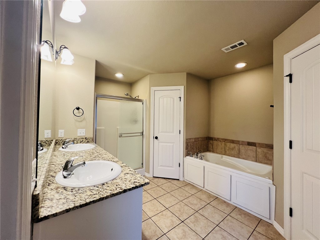 901 SW Pure Globe Street