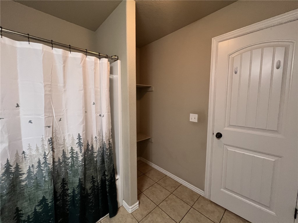 901 SW Pure Globe Street