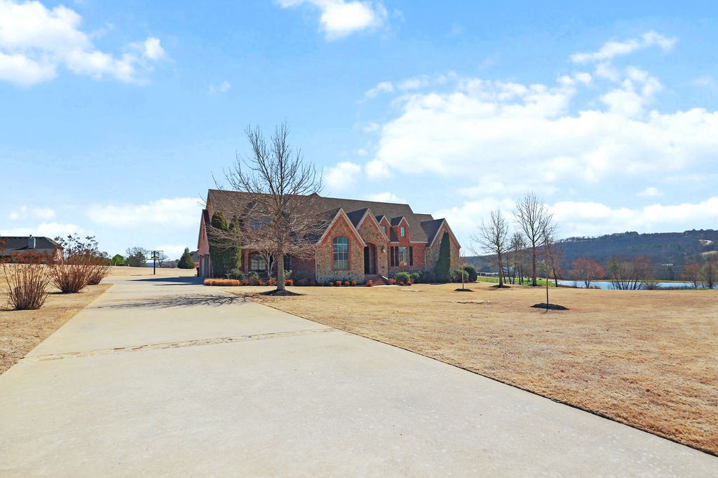 4508 Midnight Drive
