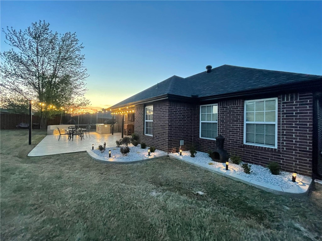 4305 SW Limestone Avenue