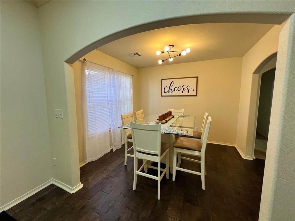 4305 SW Limestone Avenue