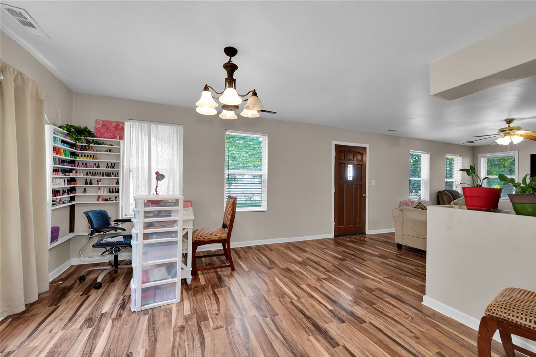 320 S Pleasant Street