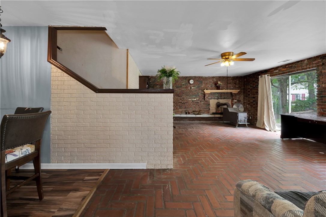 320 S Pleasant Street