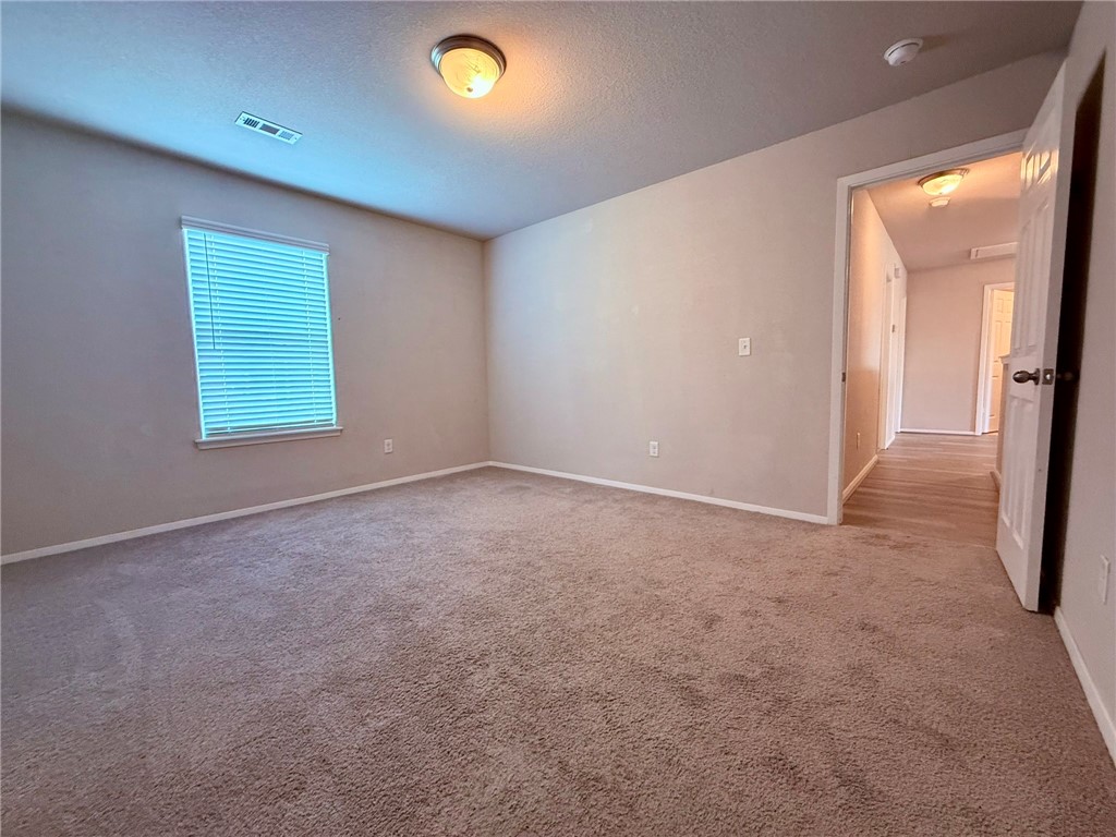 805 Green World Street