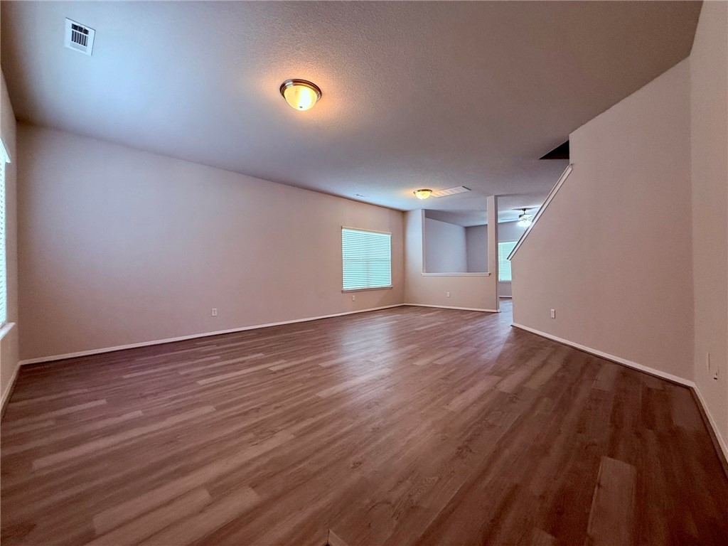 805 Green World Street