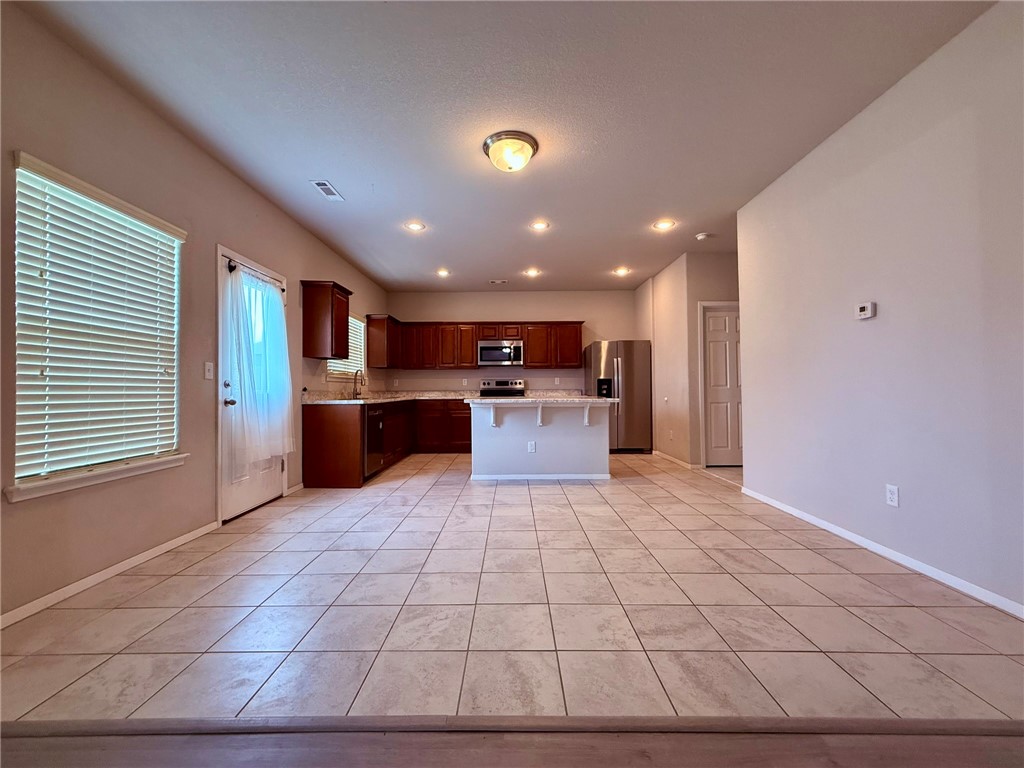 805 Green World Street