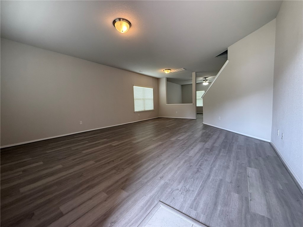 805 Green World Street