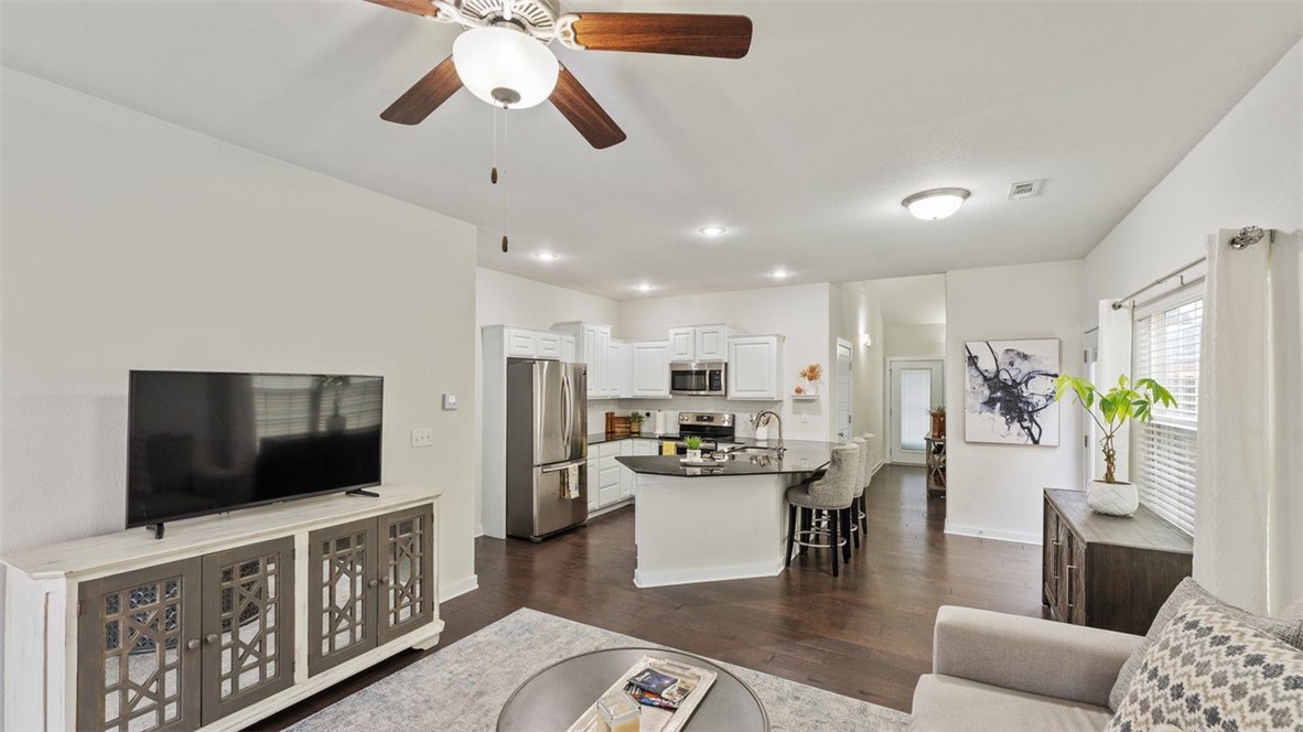3903 SW Peachwood Drive