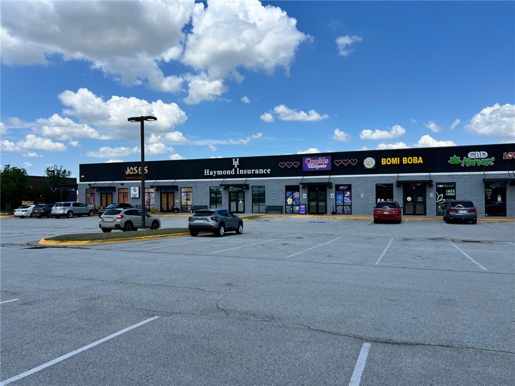 1032 E Henri De Tonti Boulevard 14