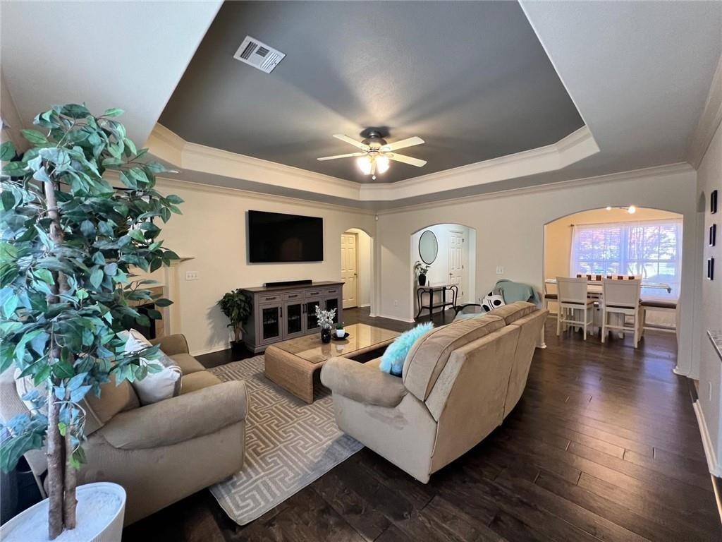 4305 SW Limestone Avenue