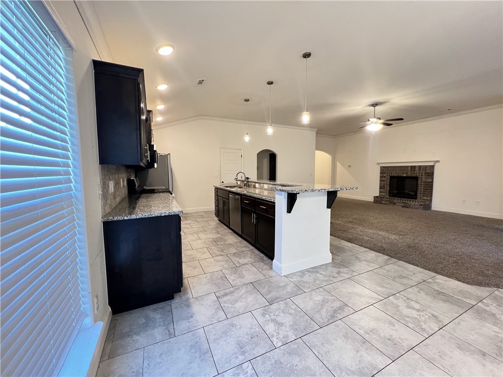 661 Fox Spur