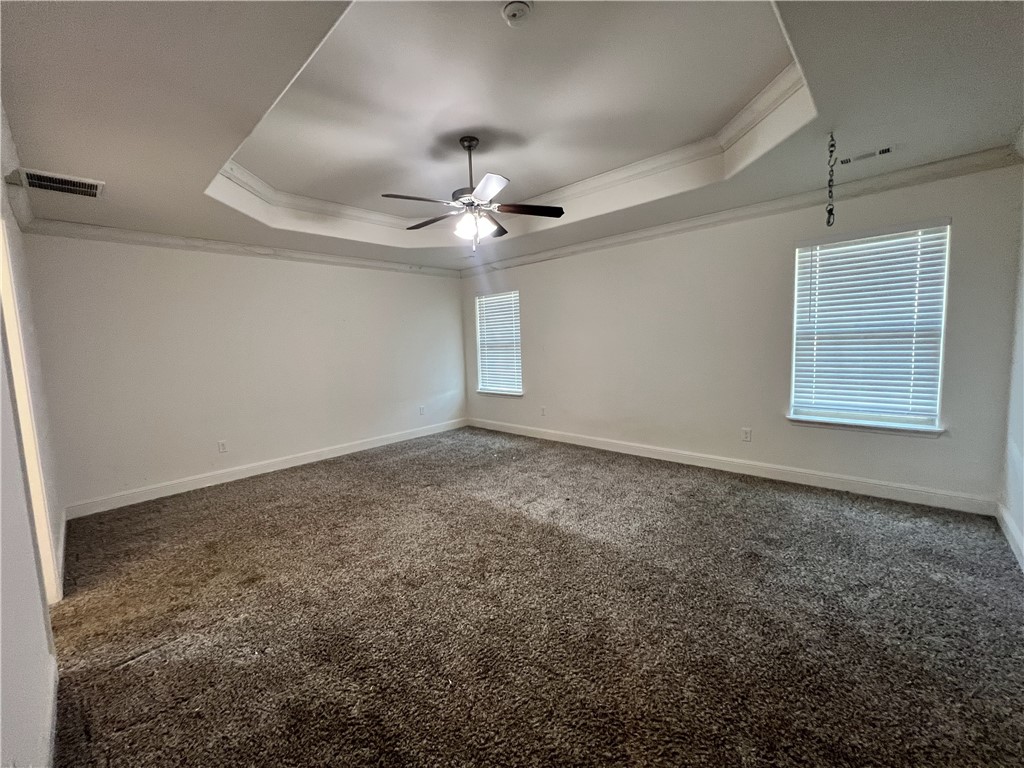 661 Fox Spur