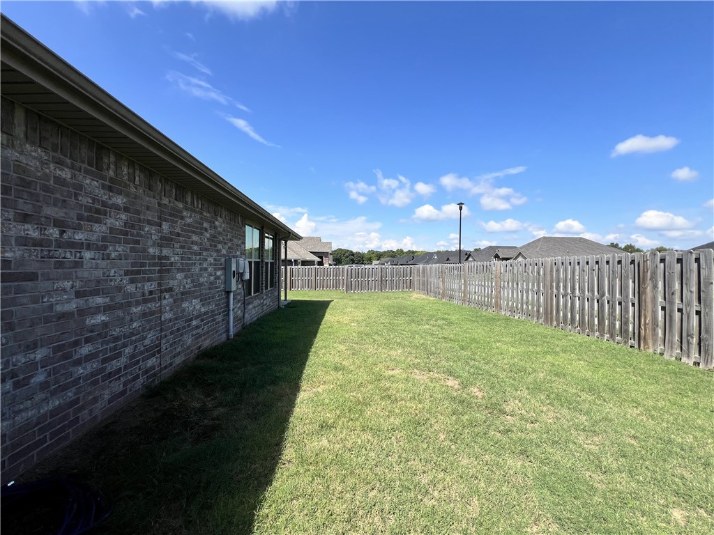 661 Fox Spur