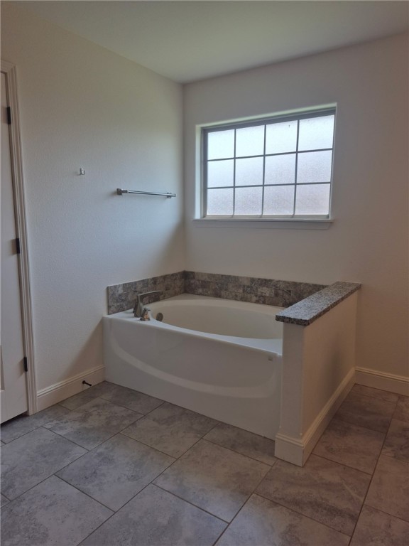 661 Fox Spur