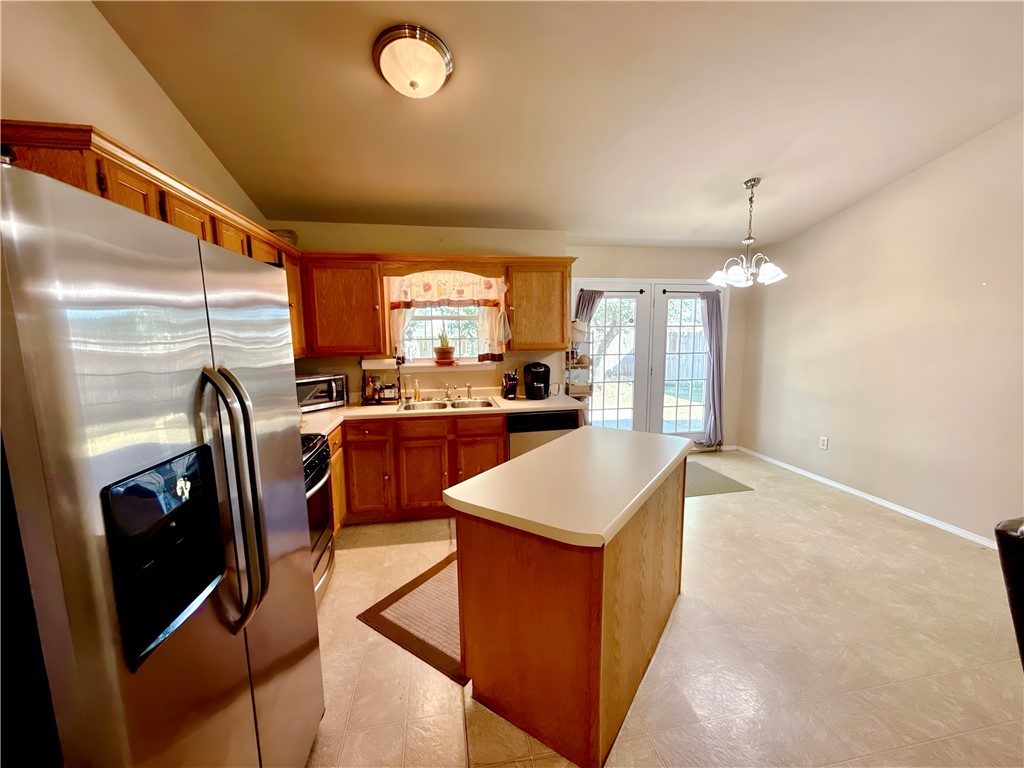1103 Brentwood Lane