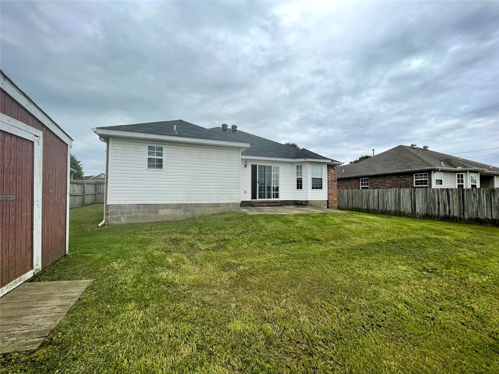905 SW Cheyenne Drive