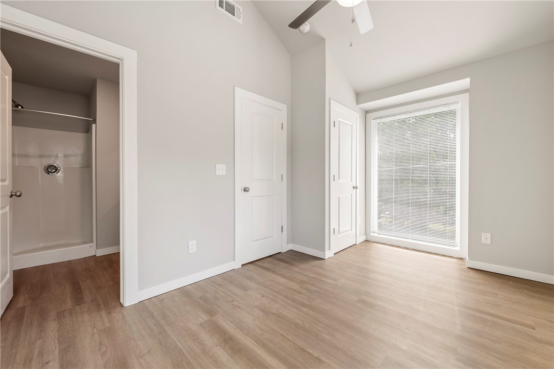 1348 West Avenue 102