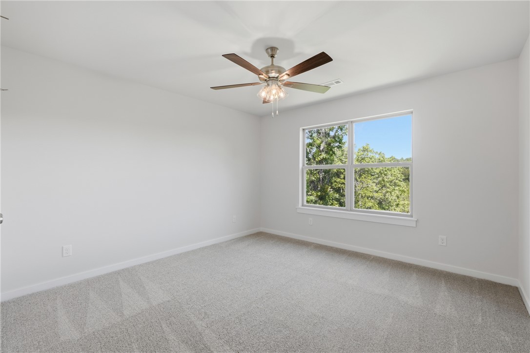 38 Loftus Drive