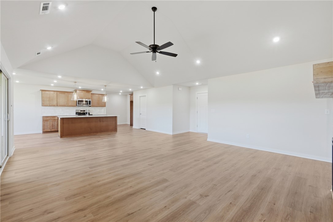 38 Loftus Drive