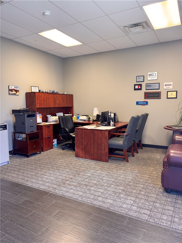 1032 E Henri De Tonti Boulevard 6