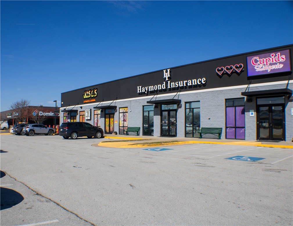 1032 E Henri De Tonti Boulevard 6