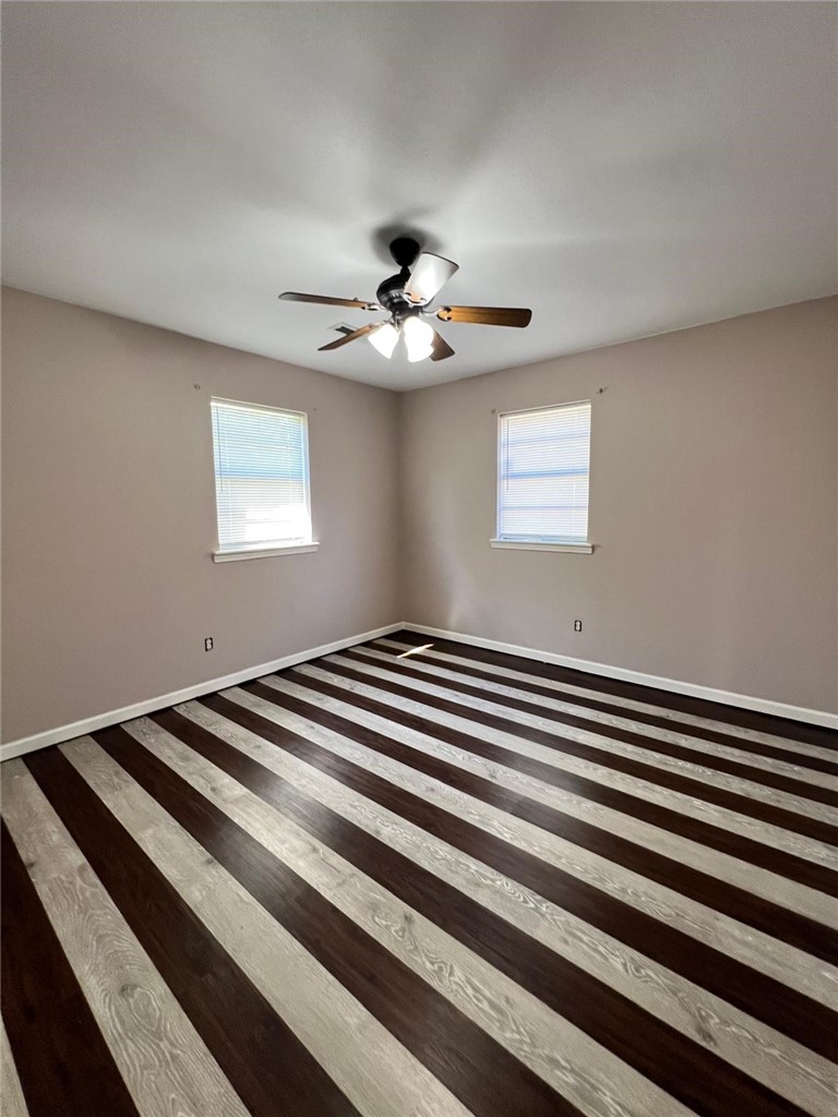 1502 White Road