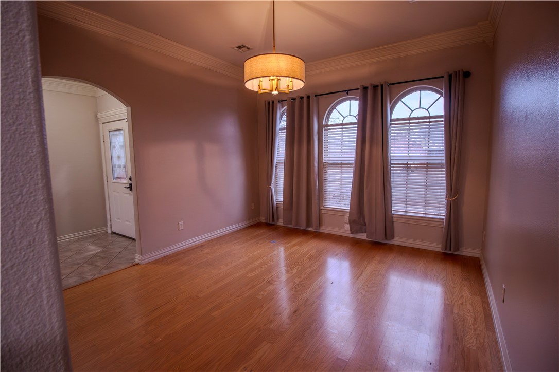 202 Dawn Drive