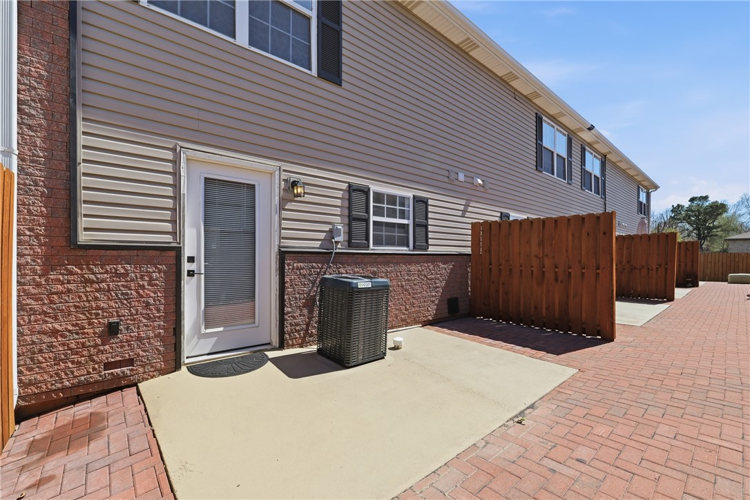 2300 SE Jayel Terrace 3
