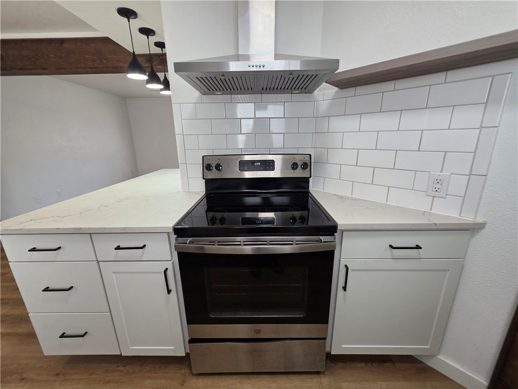 2302 SE Jayel Terrace 3