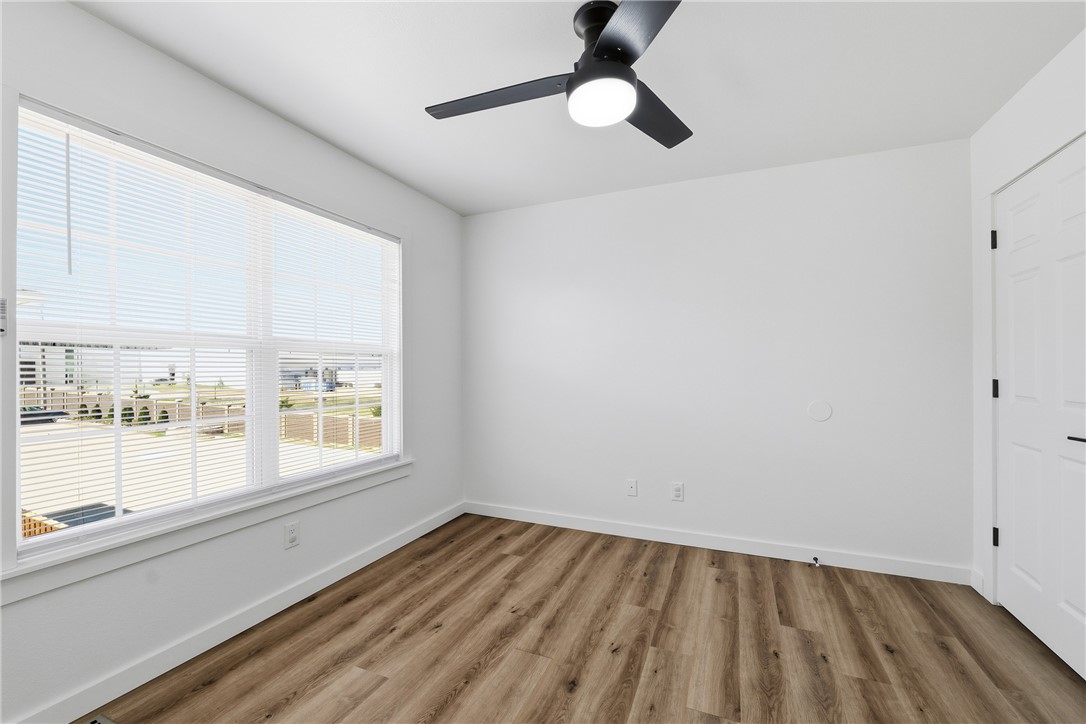 2302 SE Jayel Terrace 3