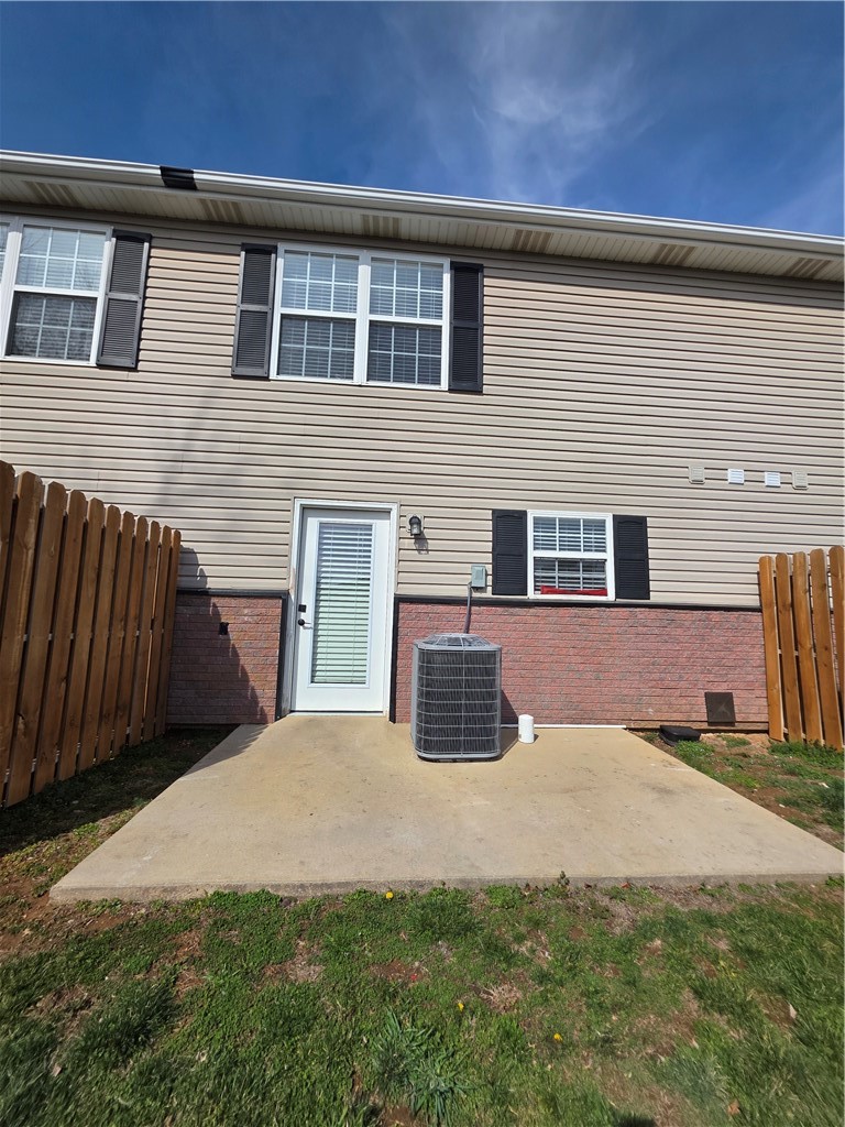 2302 SE Jayel Terrace 3