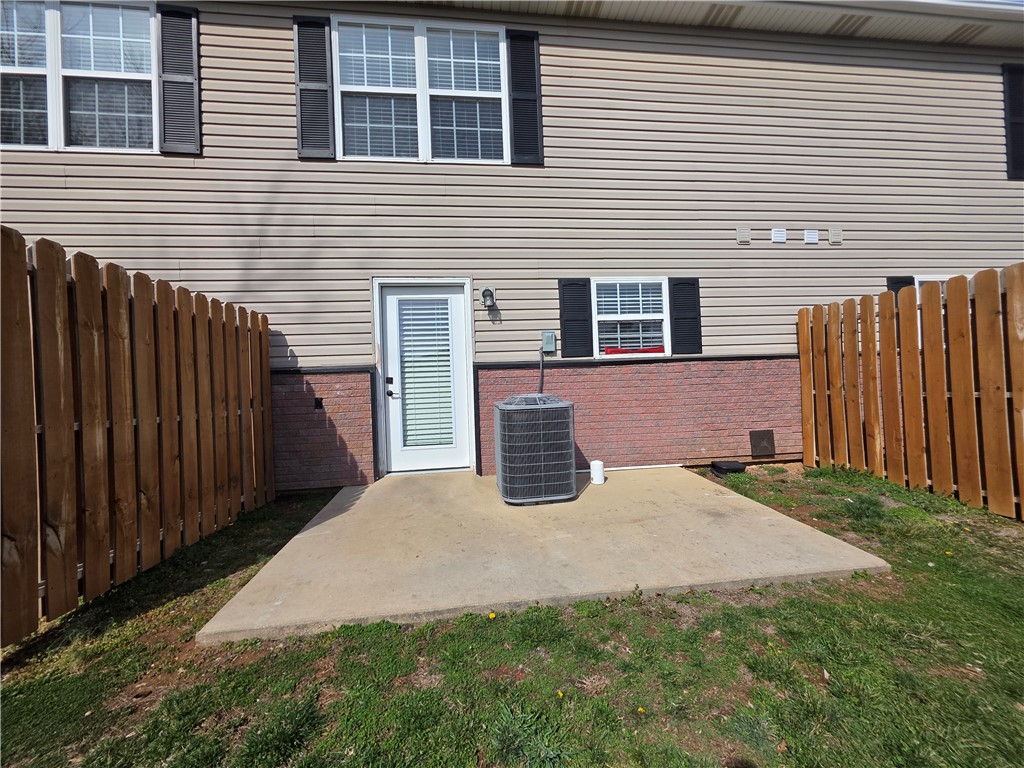 2302 SE Jayel Terrace 3