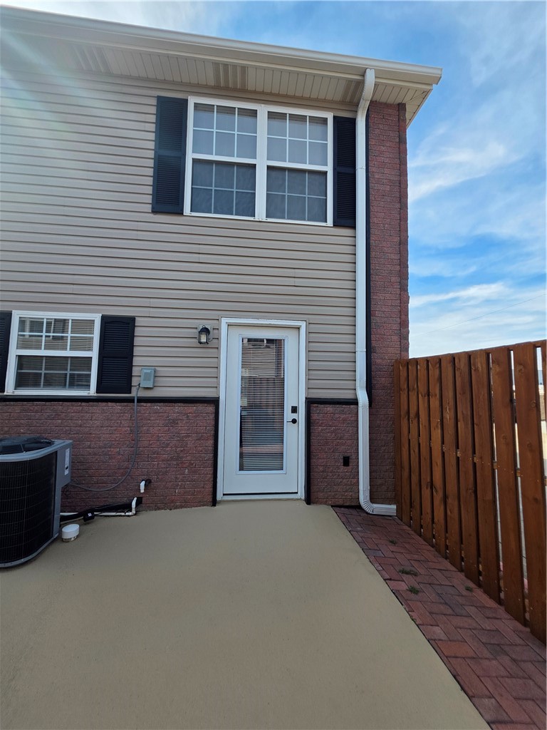 2304 SE Jayel Terrace 1