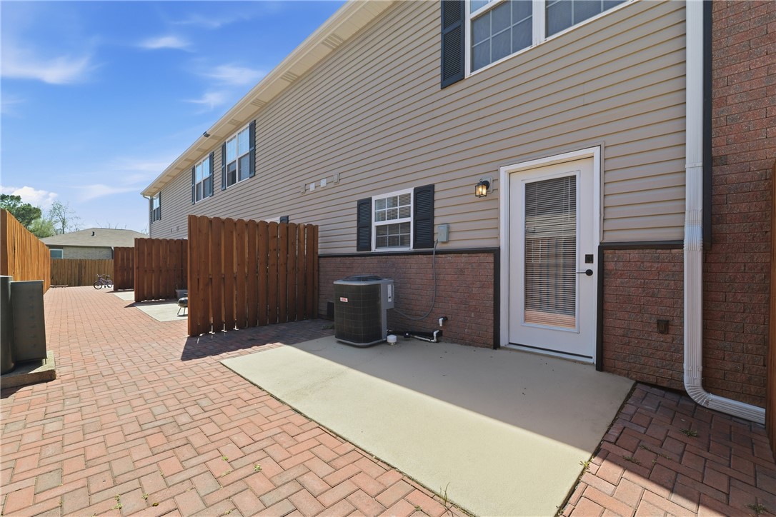 2304 SE Jayel Terrace 1