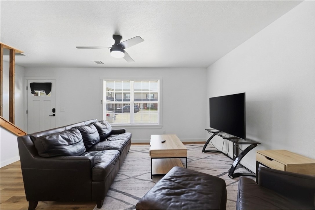 2304 SE Jayel Terrace 1