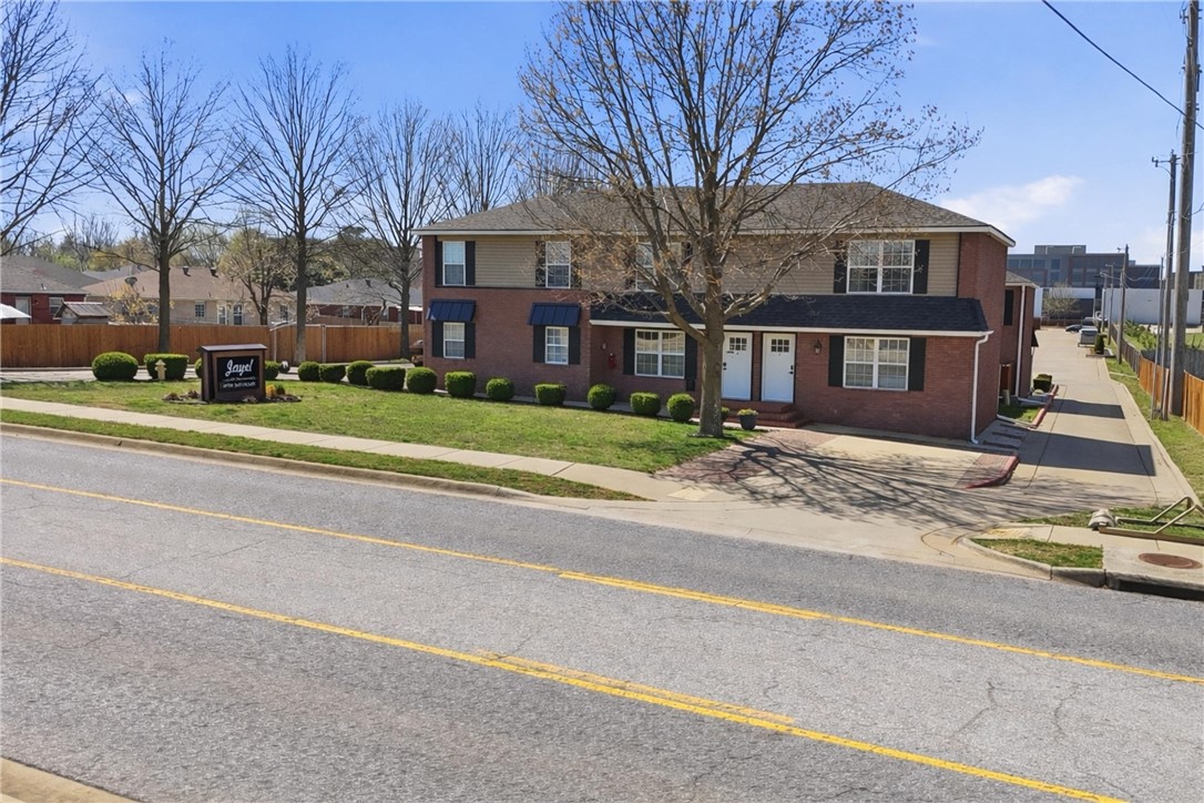 2304 SE Jayel Terrace 1