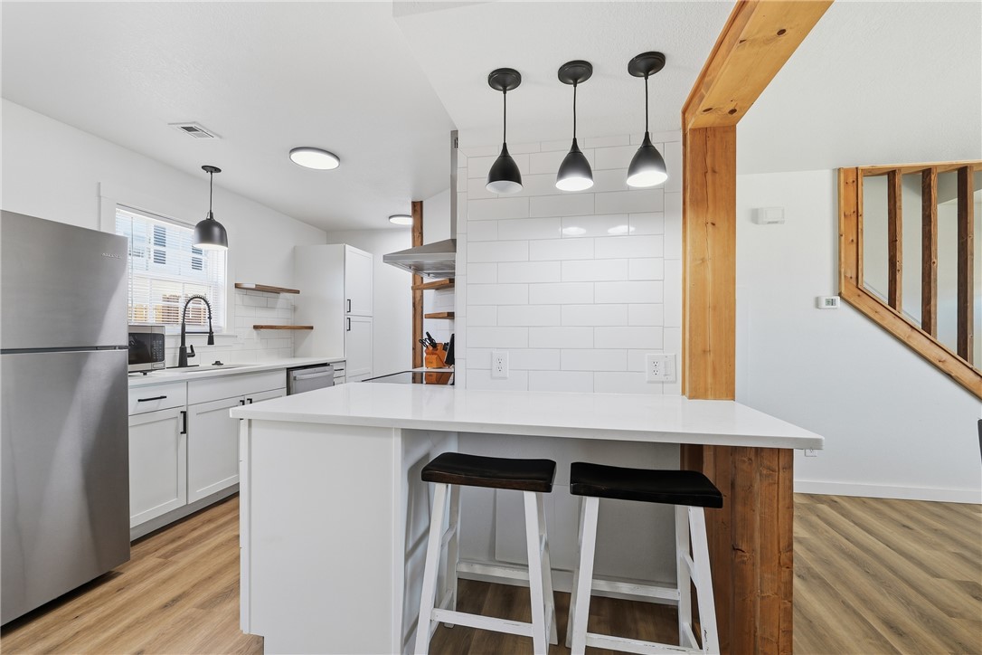2304 SE Jayel Terrace 1