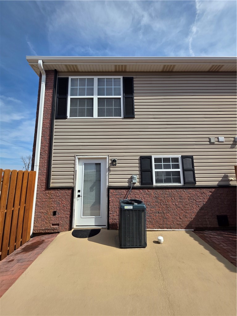 2400 SE Jayel Terrace 1