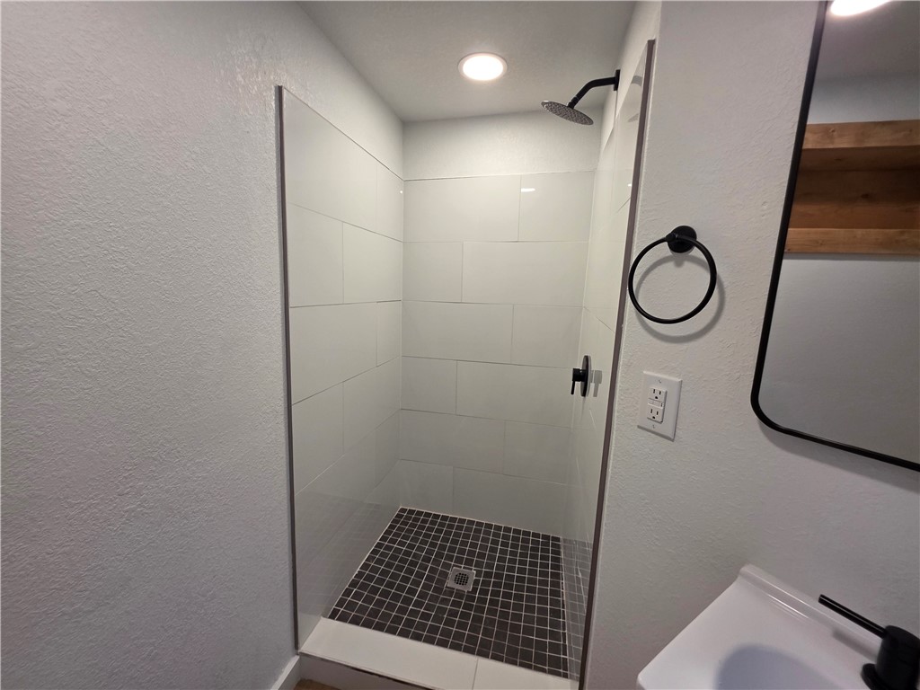 2400 SE Jayel Terrace 4